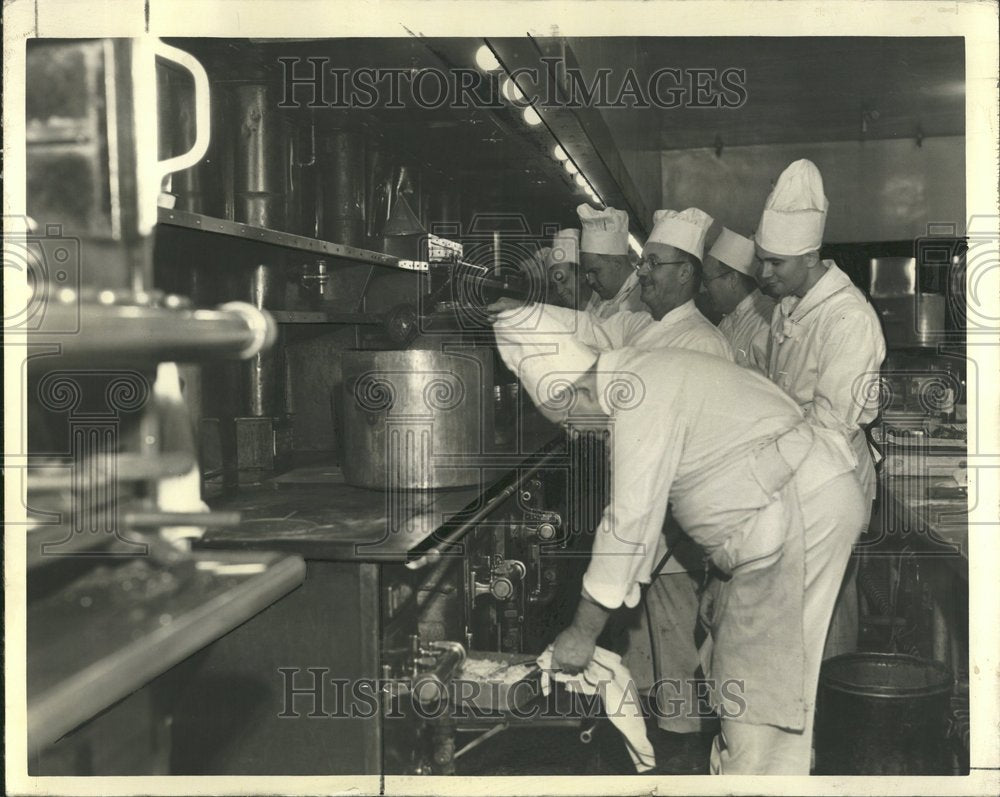 1938  Herald Roast Chef Palmer House Kitche - Historic Images
