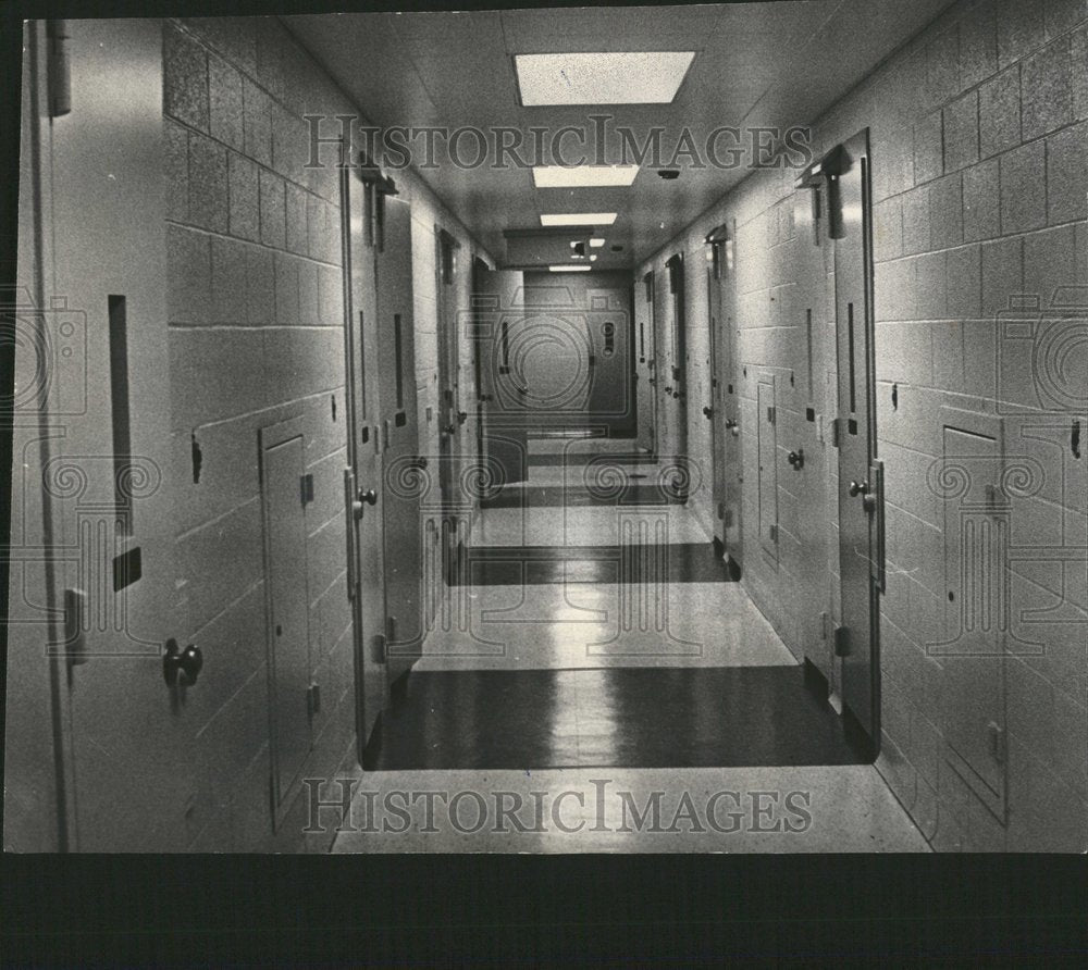 1973 Electronic operated doors-women jail - Historic Images