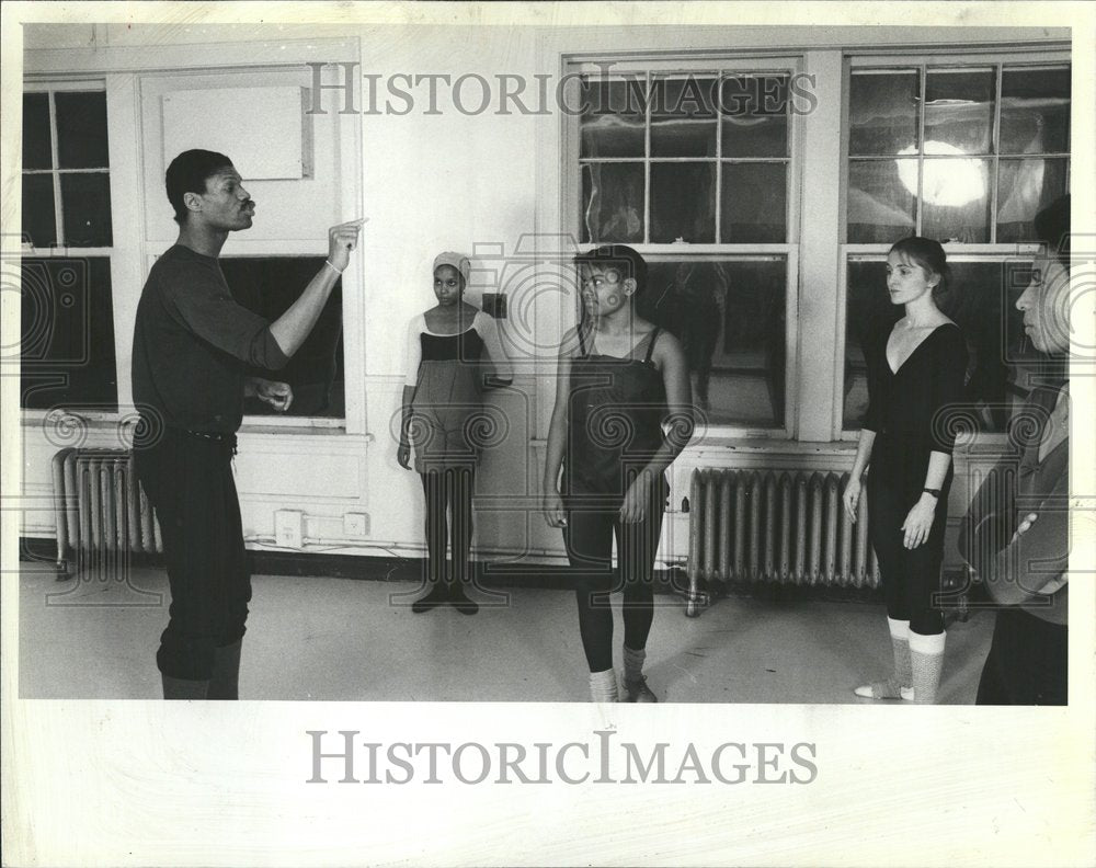 1983 Joseph Holmes Choreographer Chicago - Historic Images