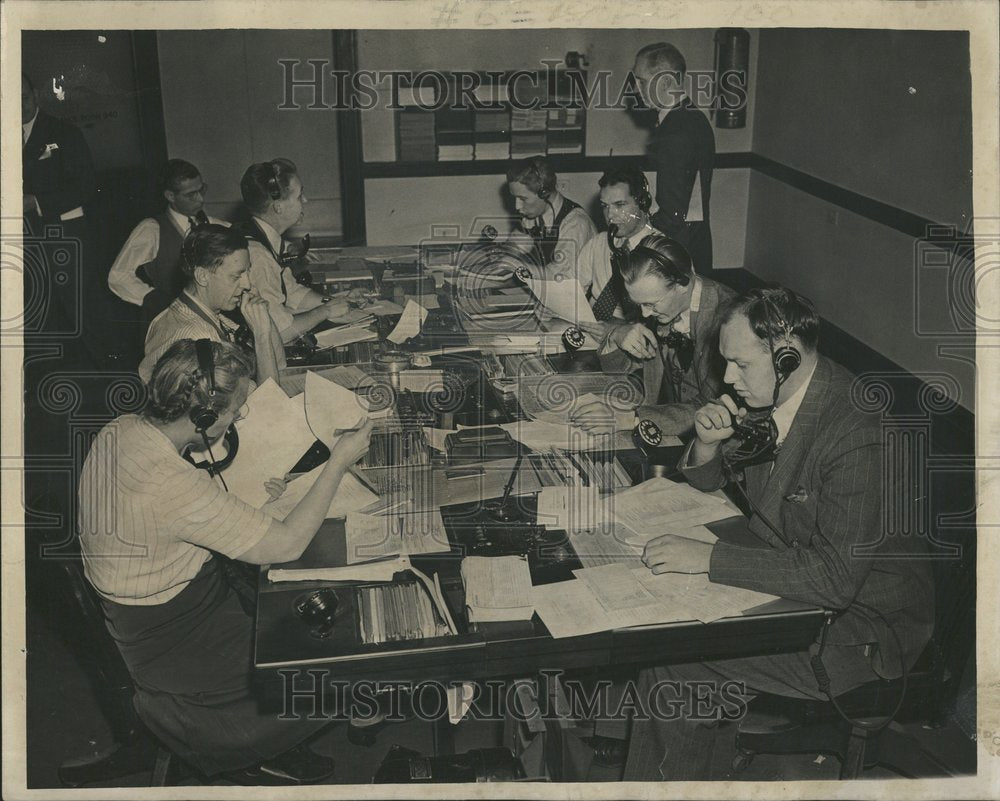 1948 Comonwelth Edison Customers ServiceTax - Historic Images