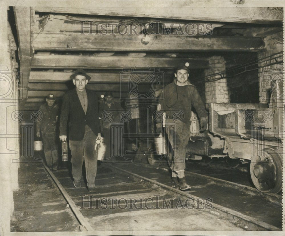 1946 Jones Laughlin Richeyville Coal Miners - Historic Images