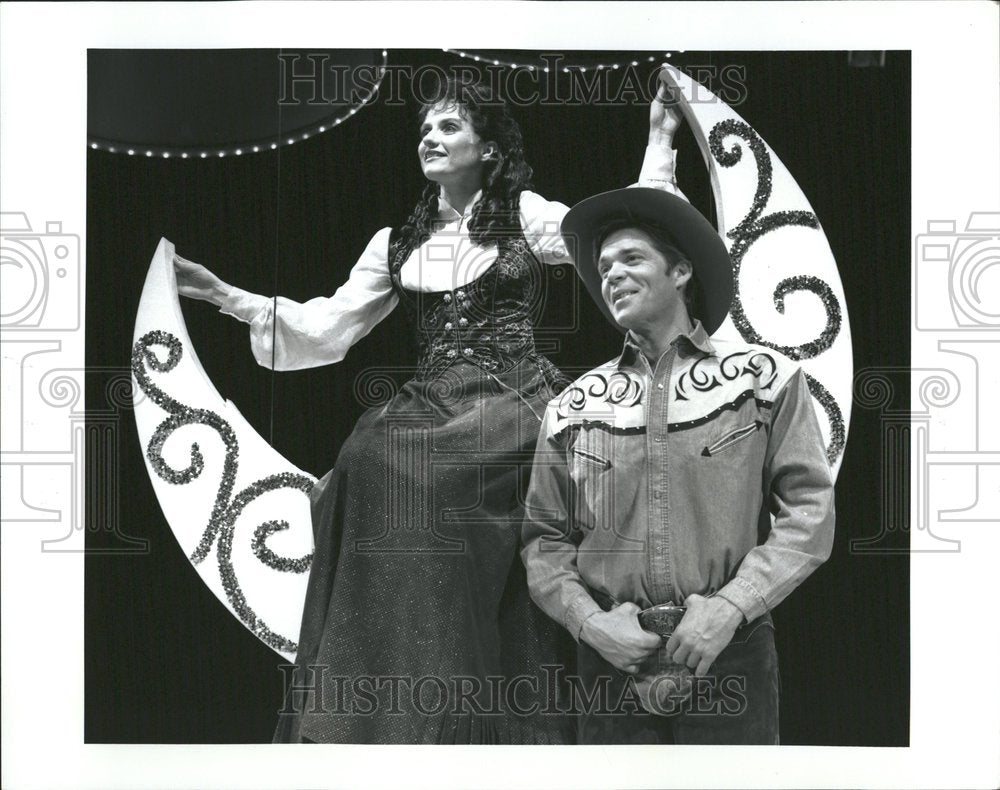 THE WILL ROGERS FOLLIES Marrriott&#39;s Lincoln - Historic Images