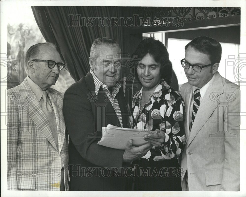 1975 Benet and Poindexters at County Fair - Historic Images