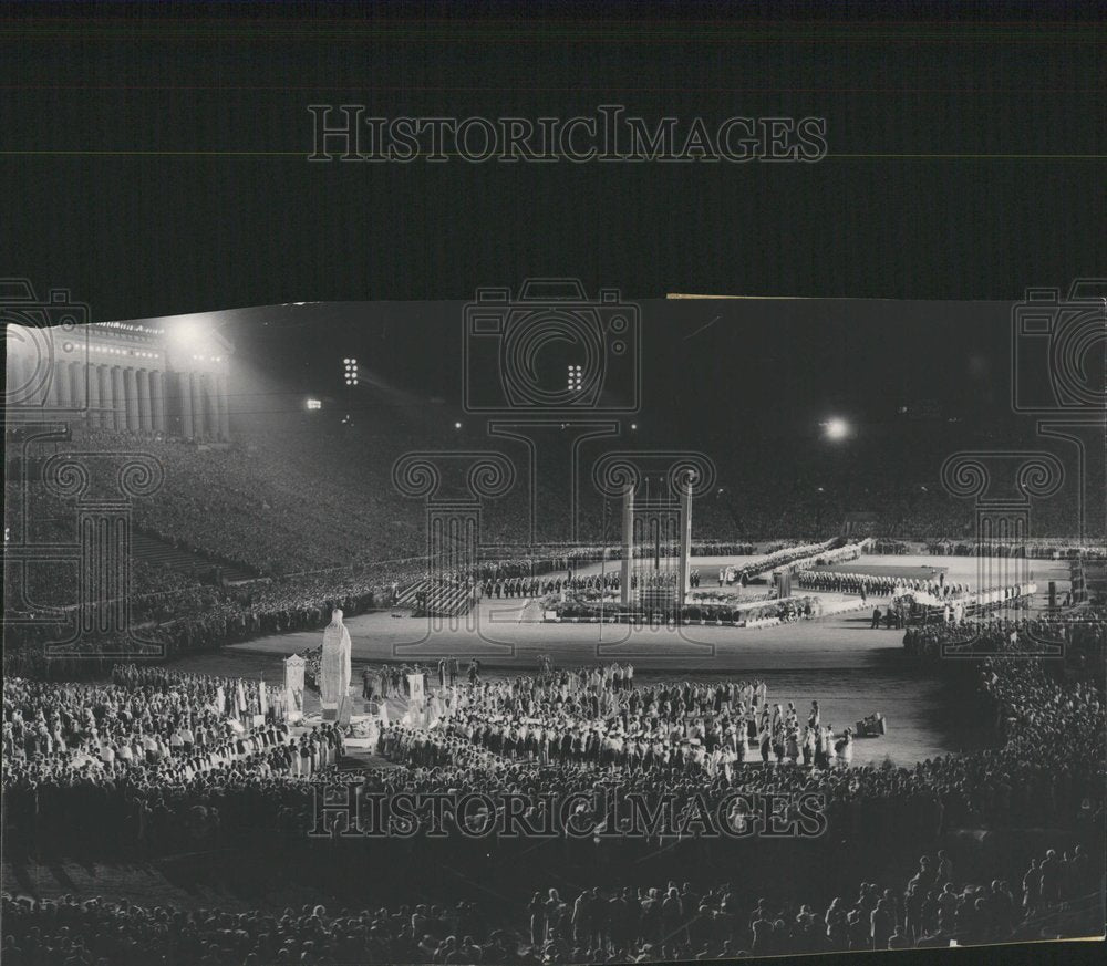 1954 Catholics Marian Year Tribute - Historic Images