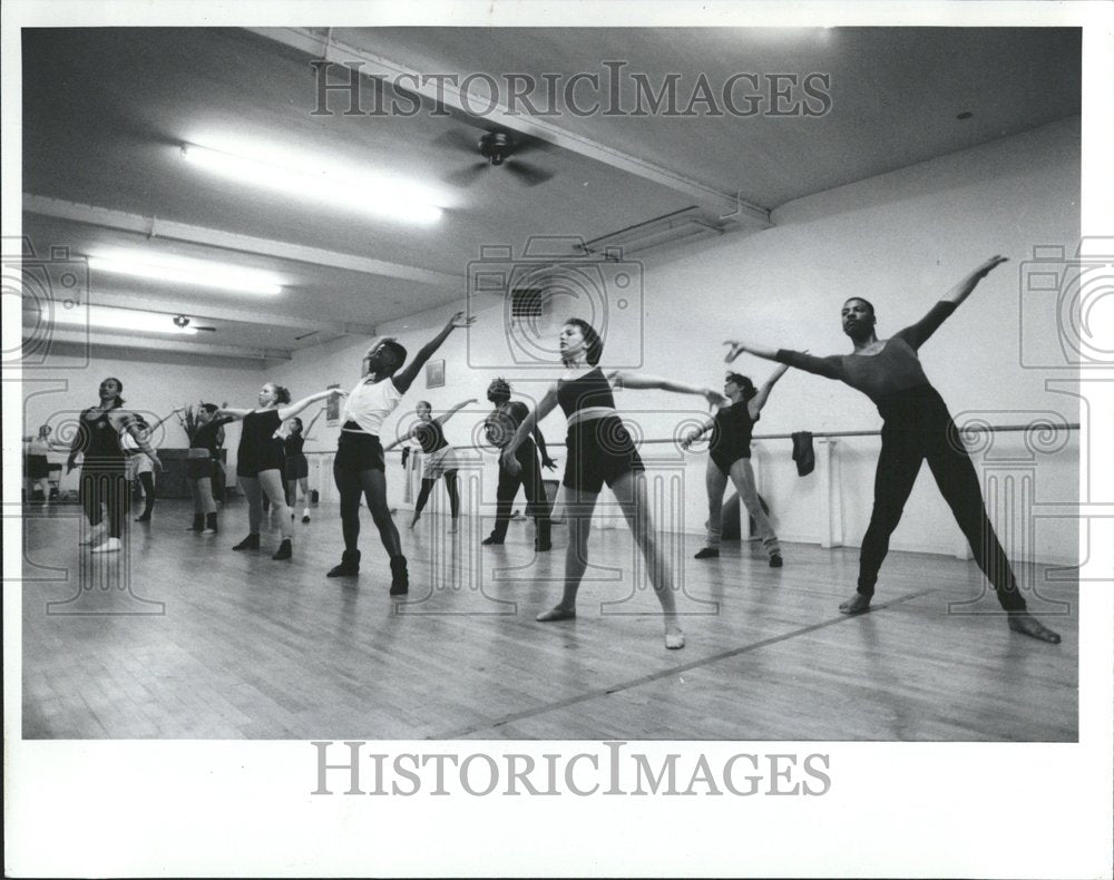 1993 Joel Hall Dance Company Jazz Class - Historic Images