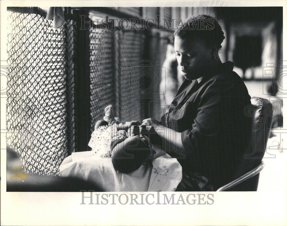 1987 Willie Jean Nash &amp; Daughter Justine - Historic Images