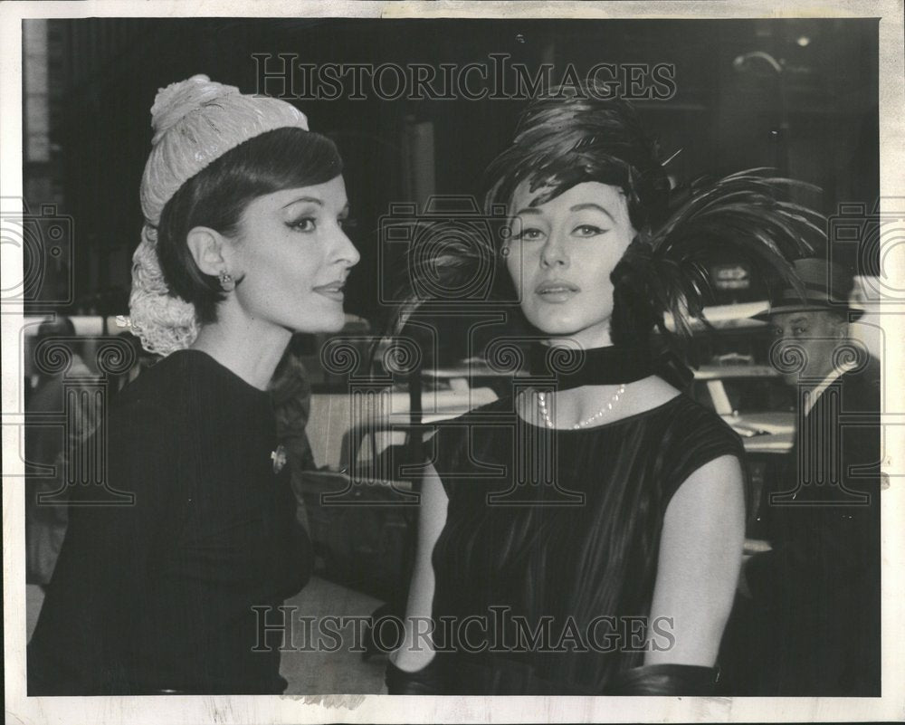 1962 Ostrich Hat Features Struts Apricot - Historic Images