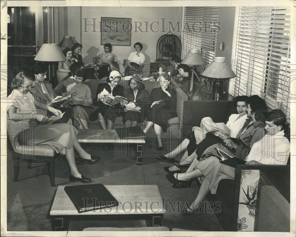 1952 Telephone Co. Job Interview - Historic Images