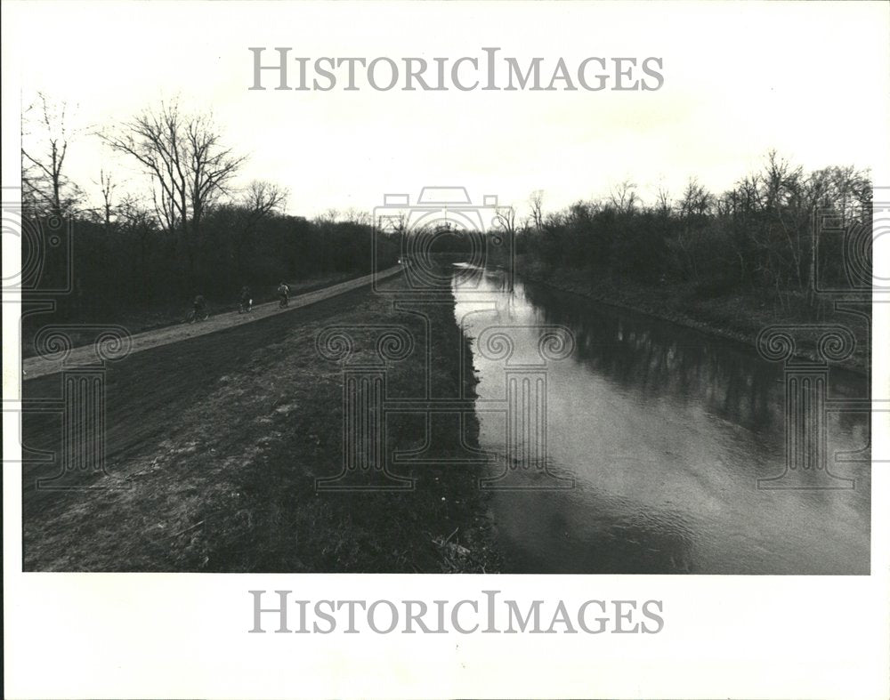 1977 Bike Tra Il Forest Salt Creek Hiders - Historic Images