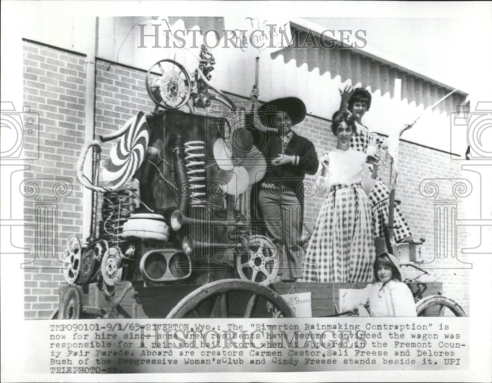 1965 Riverton Rainmaking Contraption - Historic Images