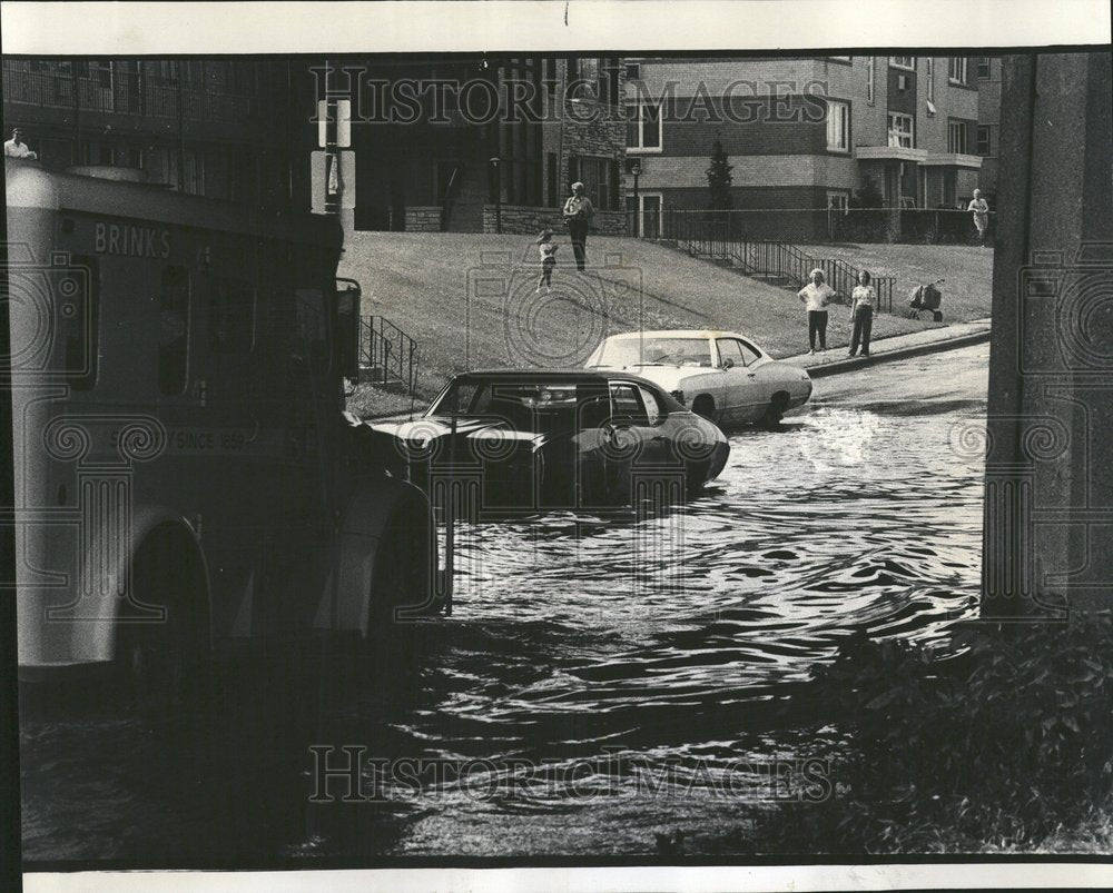 1974 Two autos Flooded Kedzie, - Historic Images