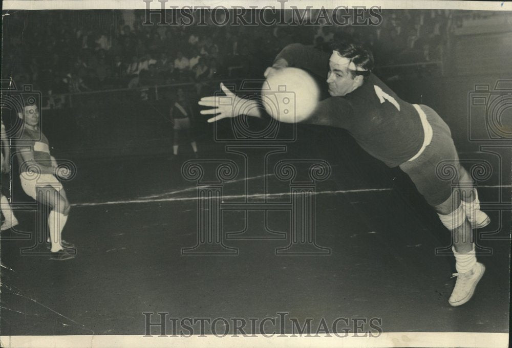 1966 Maroon Len Bertolini  Eagles  Binkowsk - Historic Images