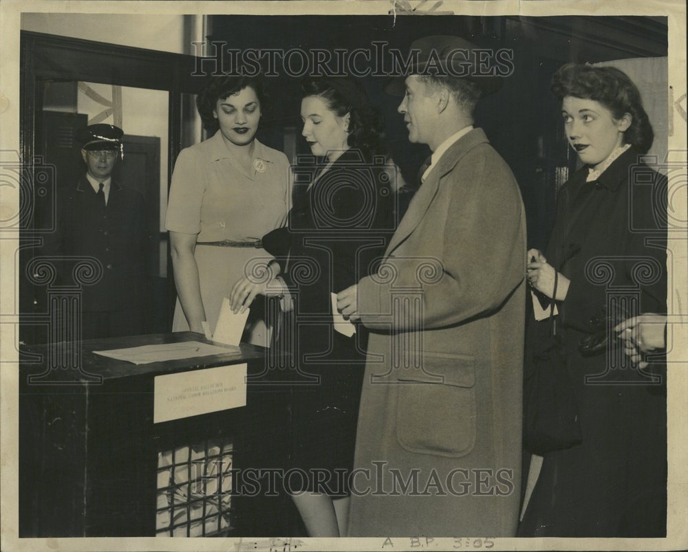 1944 N Franklin St Polling Place Ballot - Historic Images