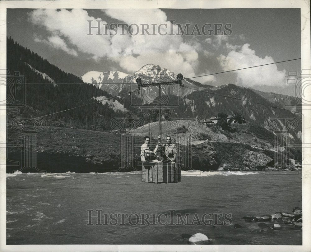 1949 UN Obesever River Edge Cable Car - Historic Images