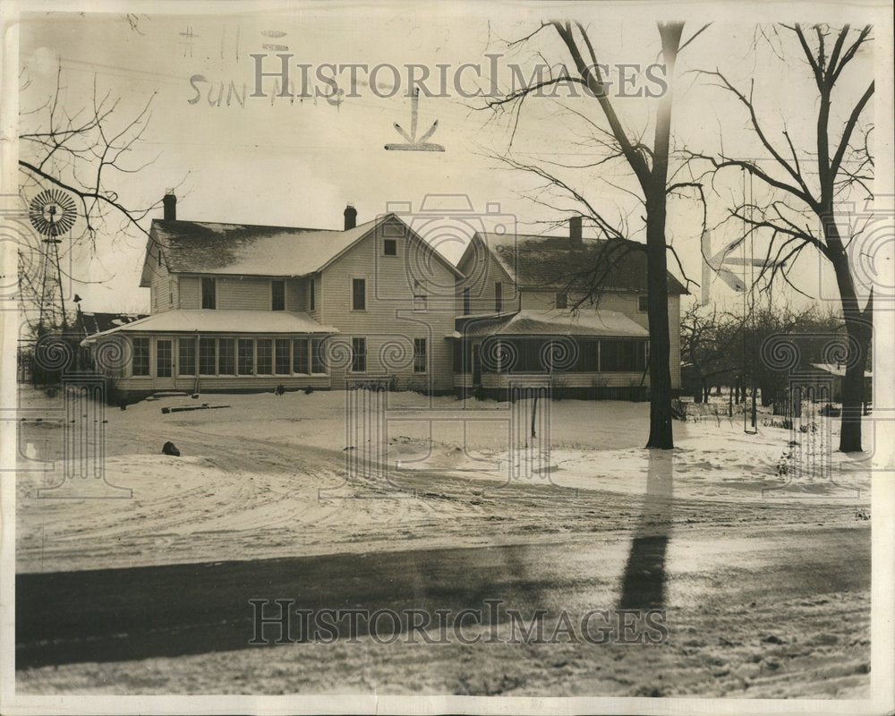 1949 Goshen Colony  Amish House Wind - Historic Images