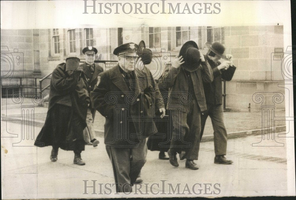 1958 Six Anish Parents Wayne County Court - Historic Images