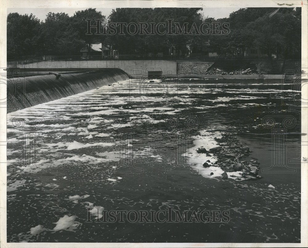 1956 Des Plaines Rive Lyons Dam Soapsuds - Historic Images