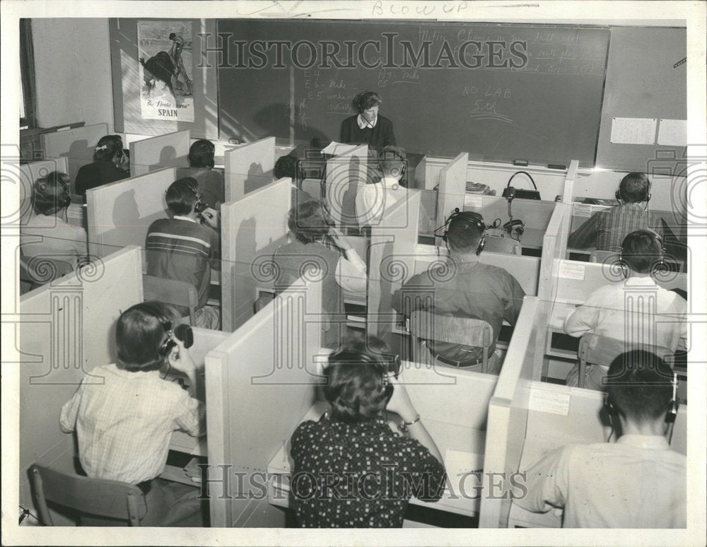 Modern language lab-30 booths in class - Historic Images