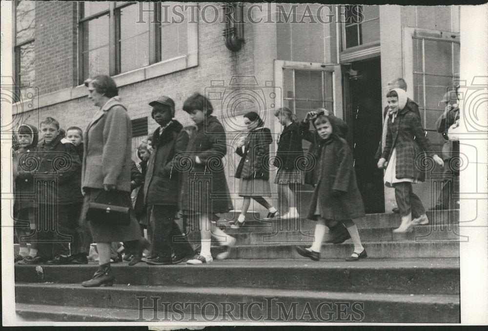 1958 Chicago Catholic school - Historic Images