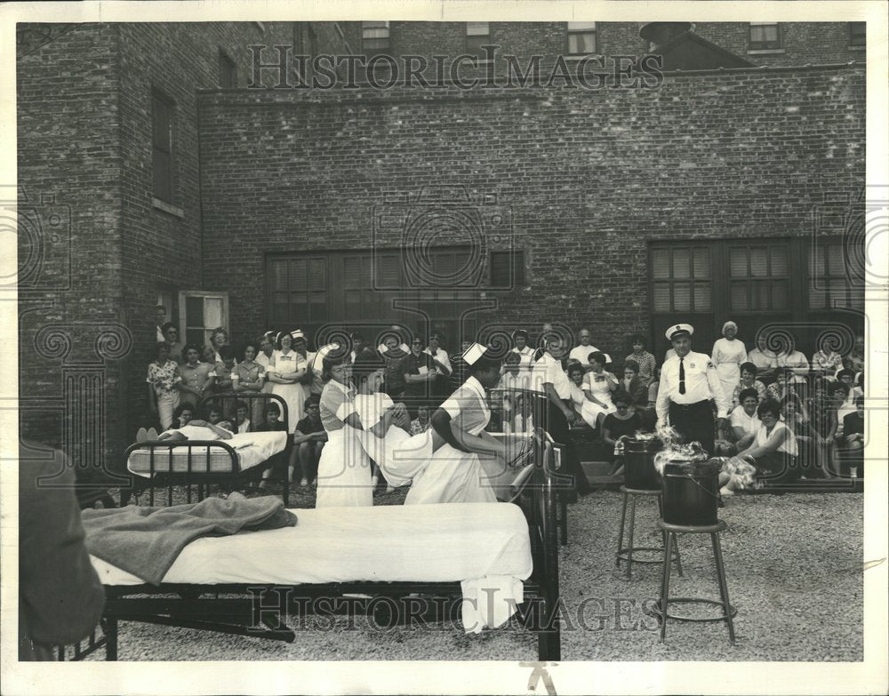 1963 Students Nurses Demonstration Fire - Historic Images