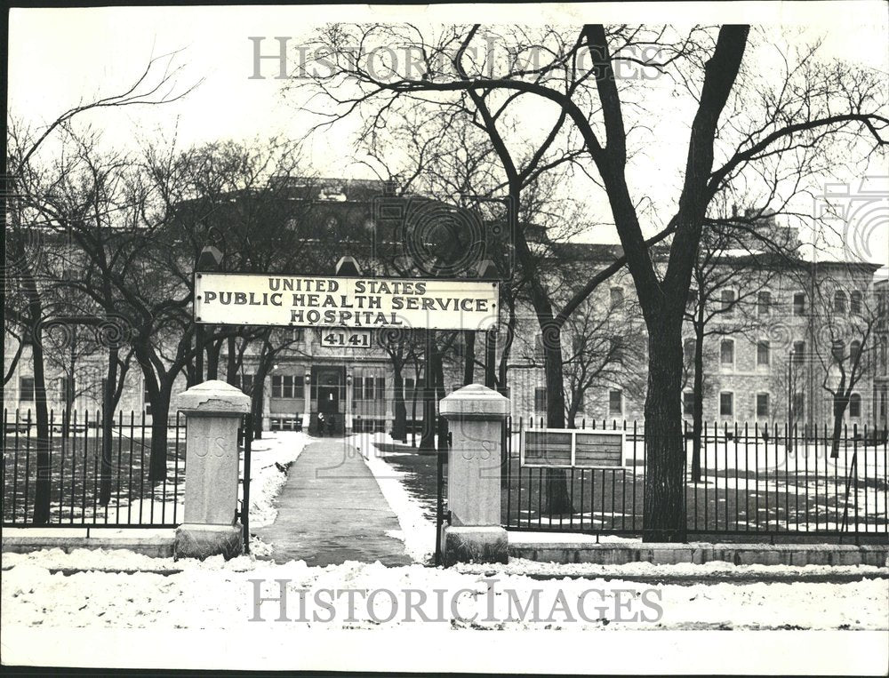 1965 United States Public Service Hospital - Historic Images