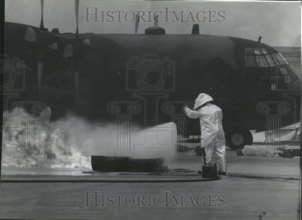 1991 Mock Airlplane Burmnning Rubble Victim - Historic Images