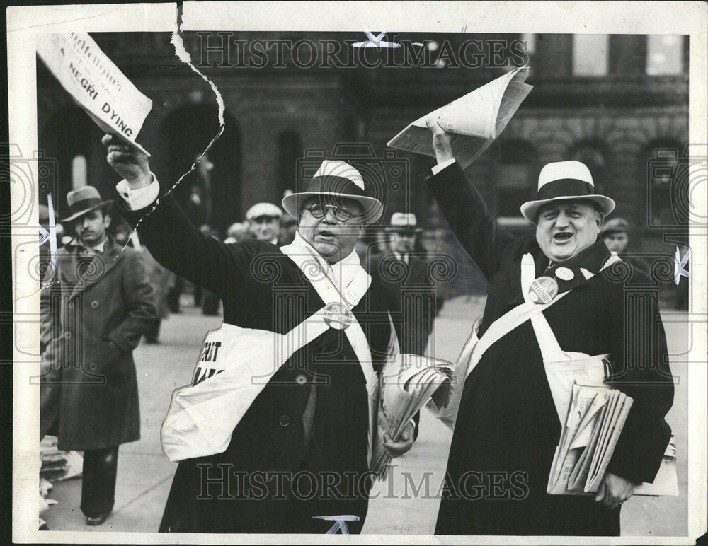 1931 Henry J Gutrard William Newsboys - Historic Images