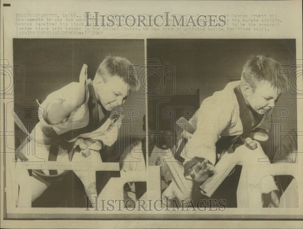 1967 Karate Children Sacramento California - Historic Images