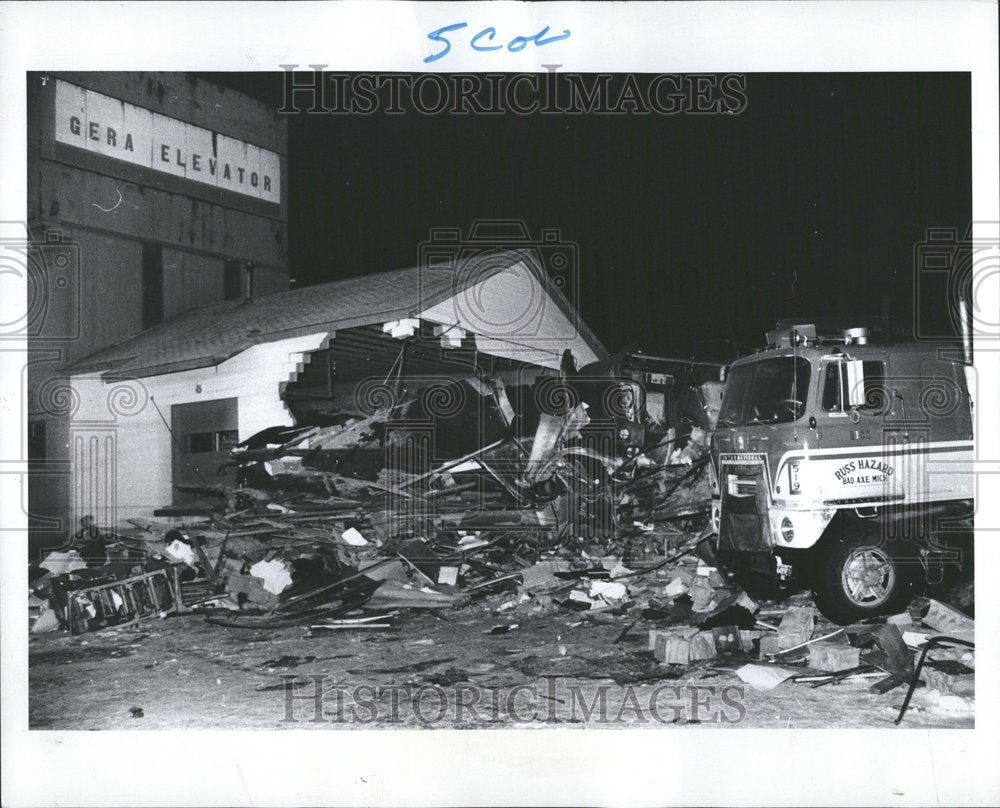 1972 Fire Engine Destroyed House - Historic Images