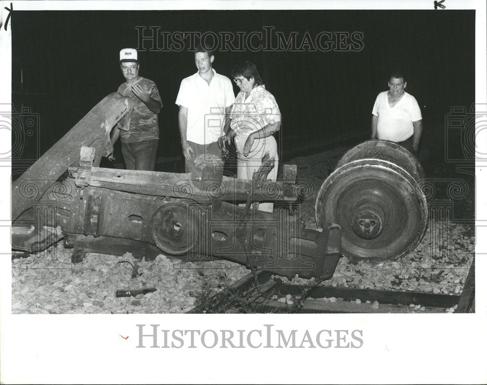 1988 Nancy Sexton Neighbour Derailed Train - Historic Images