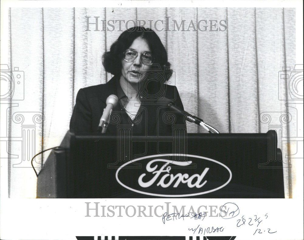 1984 Ford Company VP Safety Speaking Mics - Historic Images