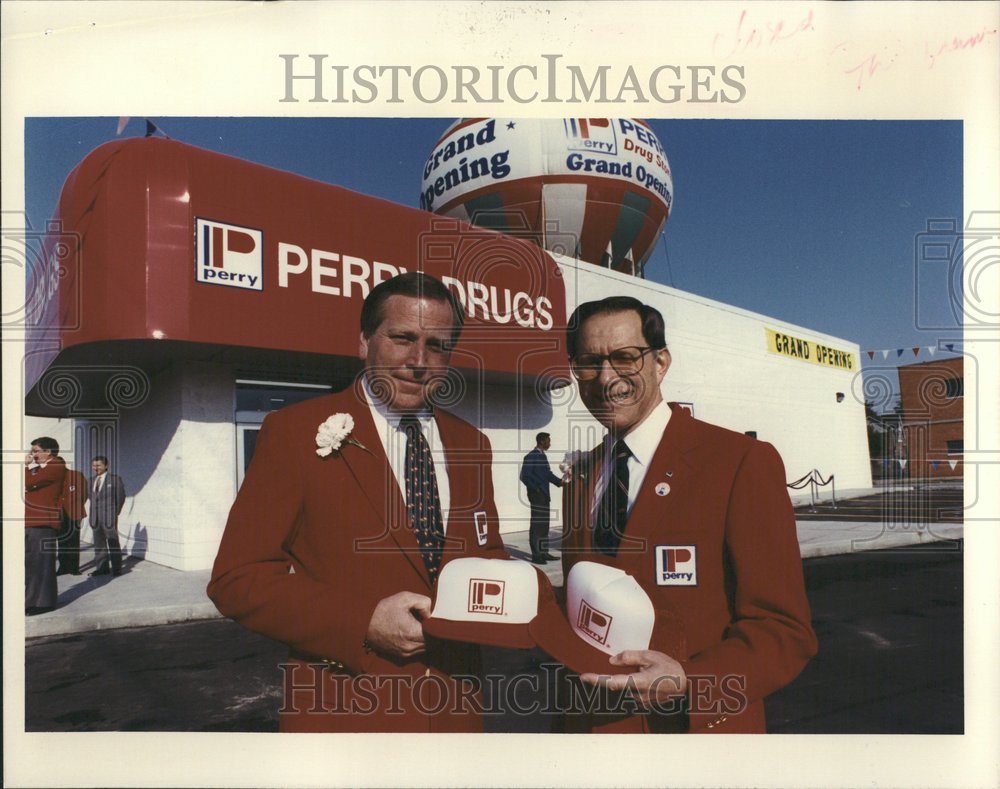 1990 Perry Drugs Grand Opening Owners - Historic Images