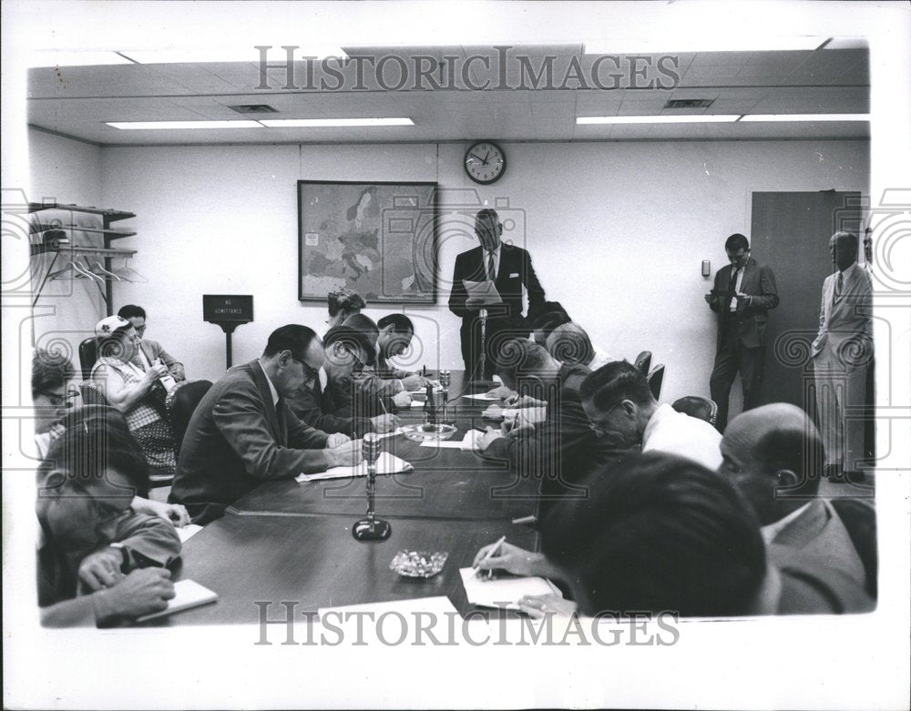 1961 State Dept Daily Briefing Lincoln - Historic Images