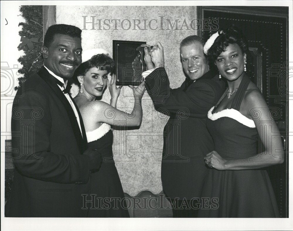 1994 Gary Thompson Lori Flynn Richard Kelly - Historic Images