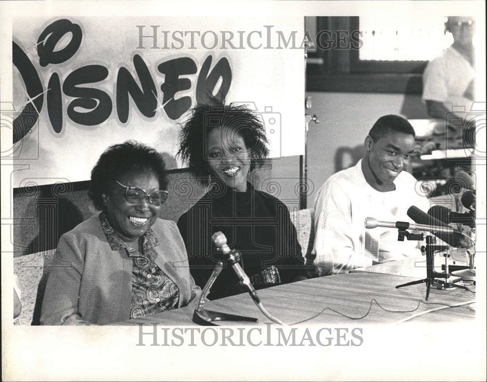 1989 Mary Thomas Story Alfre Woodard Islah - Historic Images