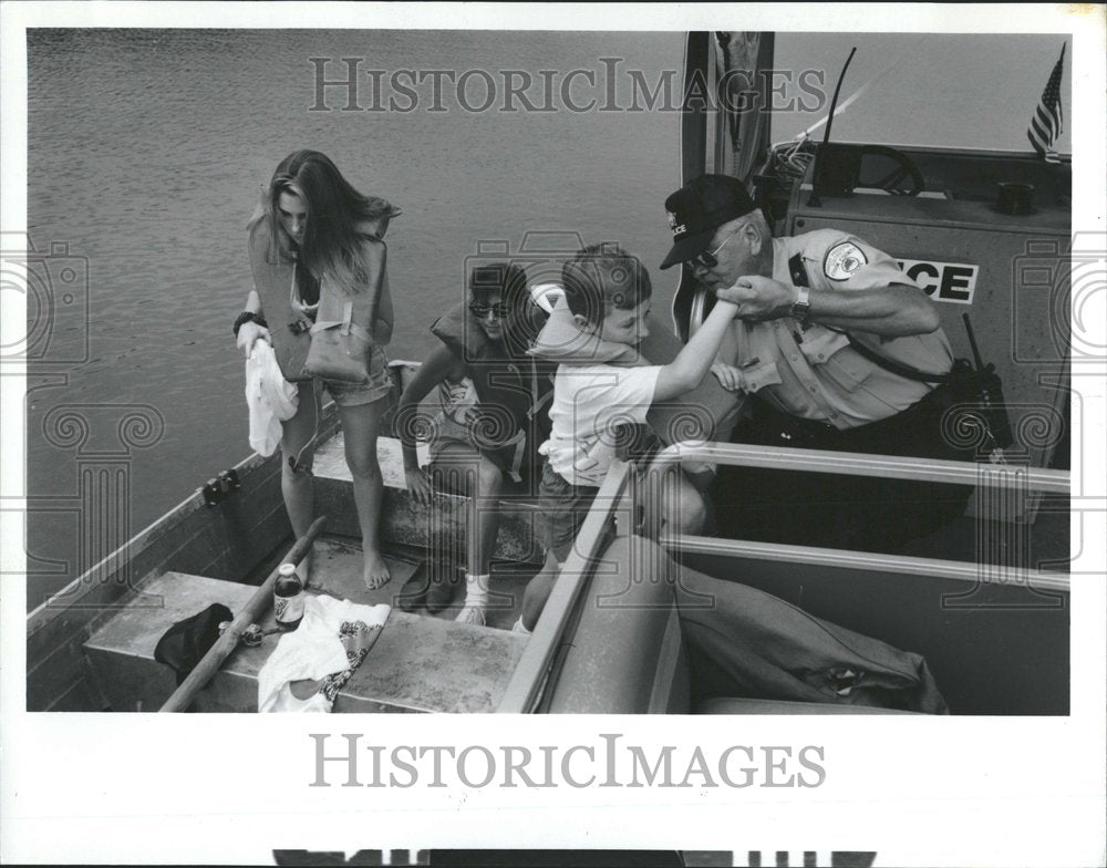 1983 Officer Louis Jureak Busse Woods peopl - Historic Images