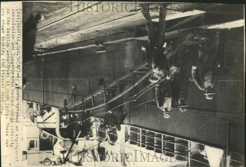 1938 Longshore Employers Assn Seattle Cargo - Historic Images