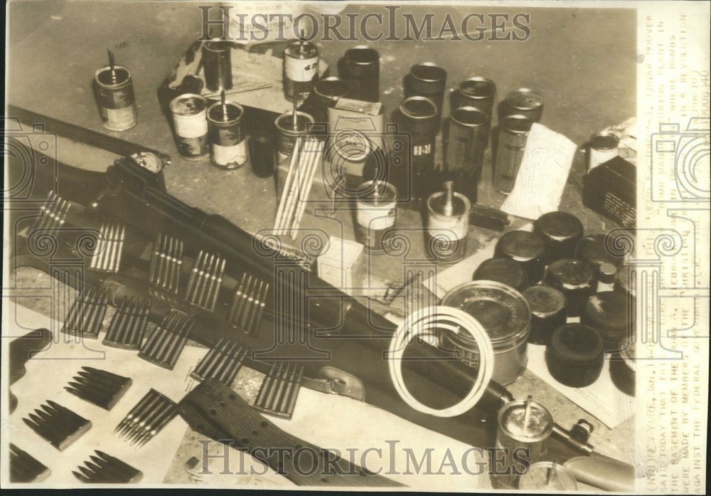 1946 Bottles Liquids Picture Filled - Historic Images