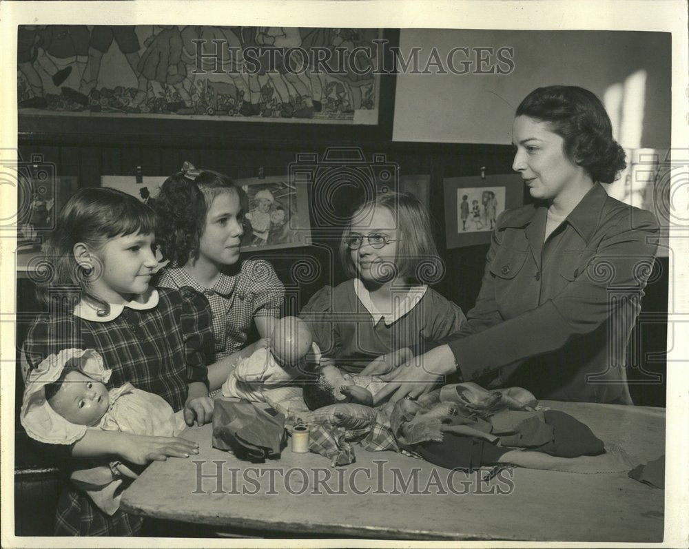 1943 Northwestern University Settlement - Historic Images