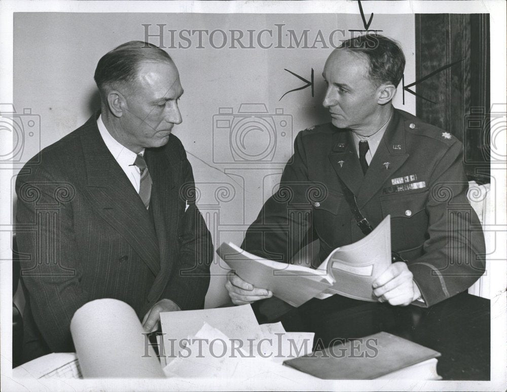 1942 Col Harold A Furlong Arthur Sarvis - Historic Images