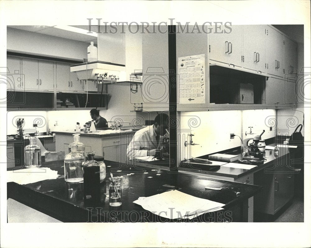 1965 Northwester University Medical School - Historic Images