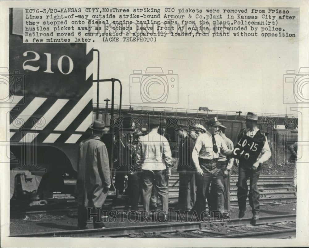 1948 Packinghouse Workers Strike - Historic Images