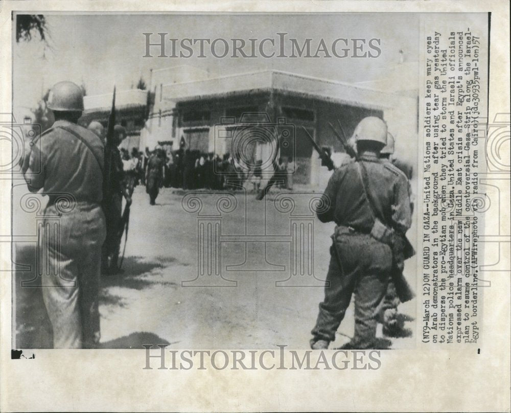 1957 United Nation Police Force Tear Gas - Historic Images