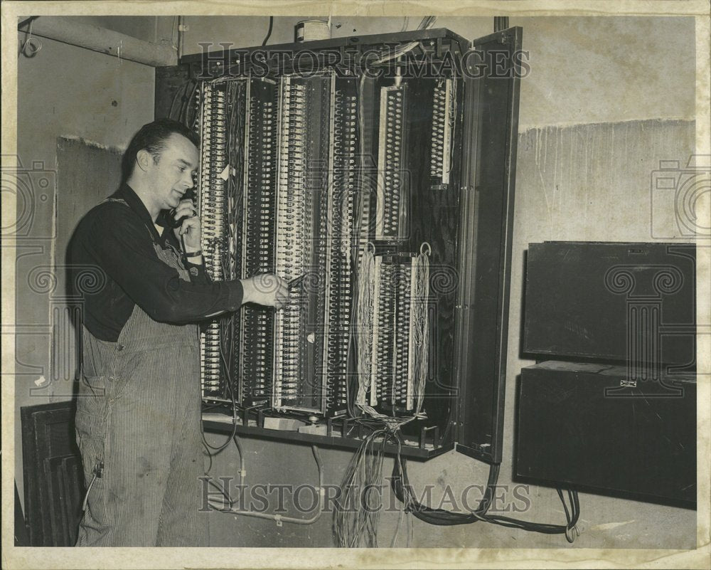 1952 Gordon Dunn Weather Forecasting Man - Historic Images