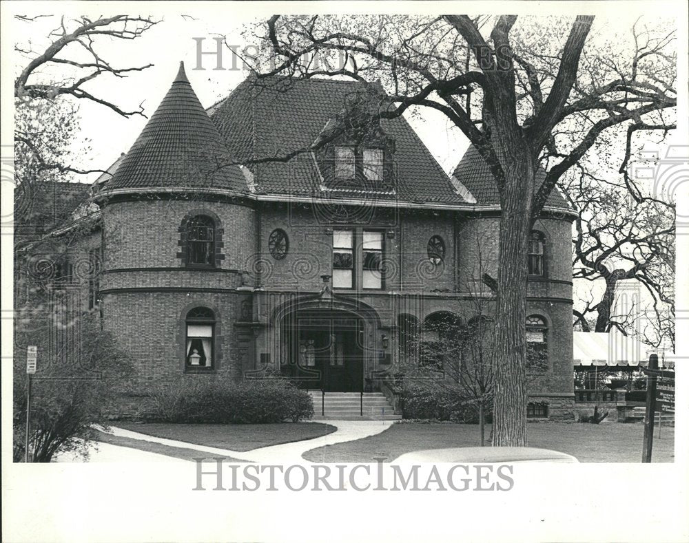 1985 Exterior Dawes House Mansion Evanston - Historic Images