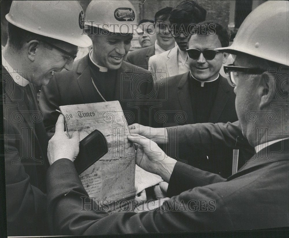 1967 Episcopal Priests Hold Old Newspaper - Historic Images