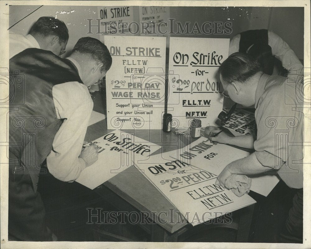 1946 Telephone Workers Make Strike Signs - Historic Images