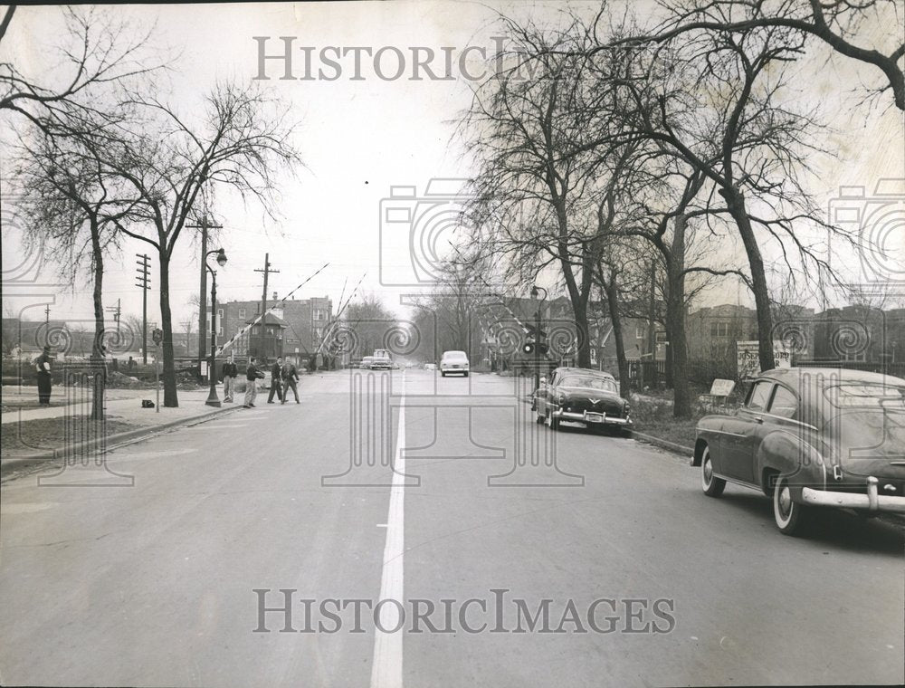 1955 Shot  East down Tracks South Austin - Historic Images