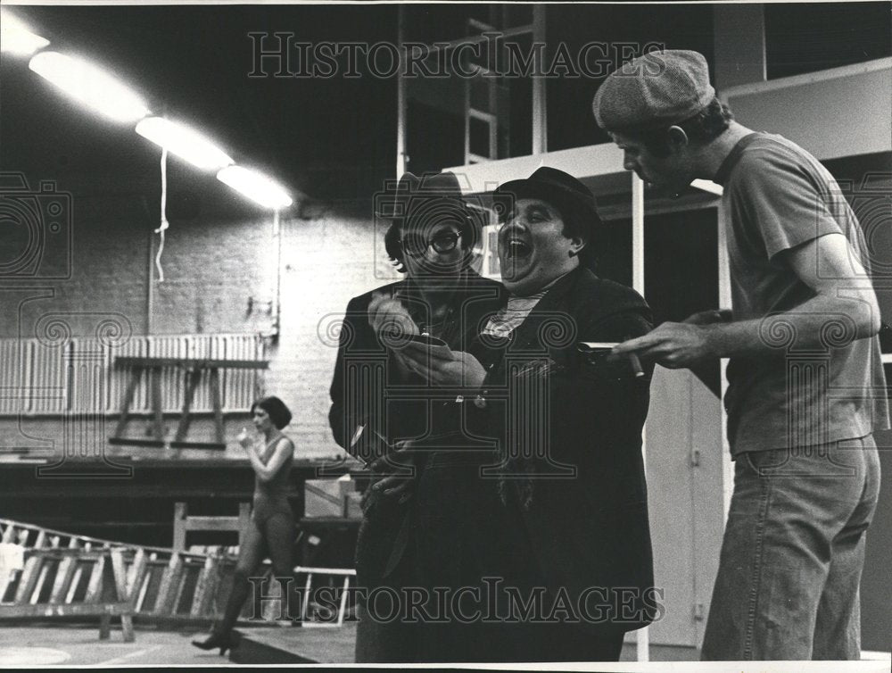 1974 GUYS &amp; DOLLS: Backstage rehearsal - Historic Images