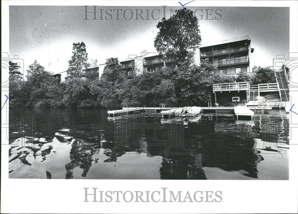 1982 Real Estate Model on Ford Lake - Historic Images